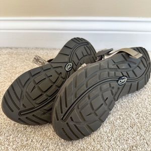 Chaco Women’s Sandals Size 8 Taupe color